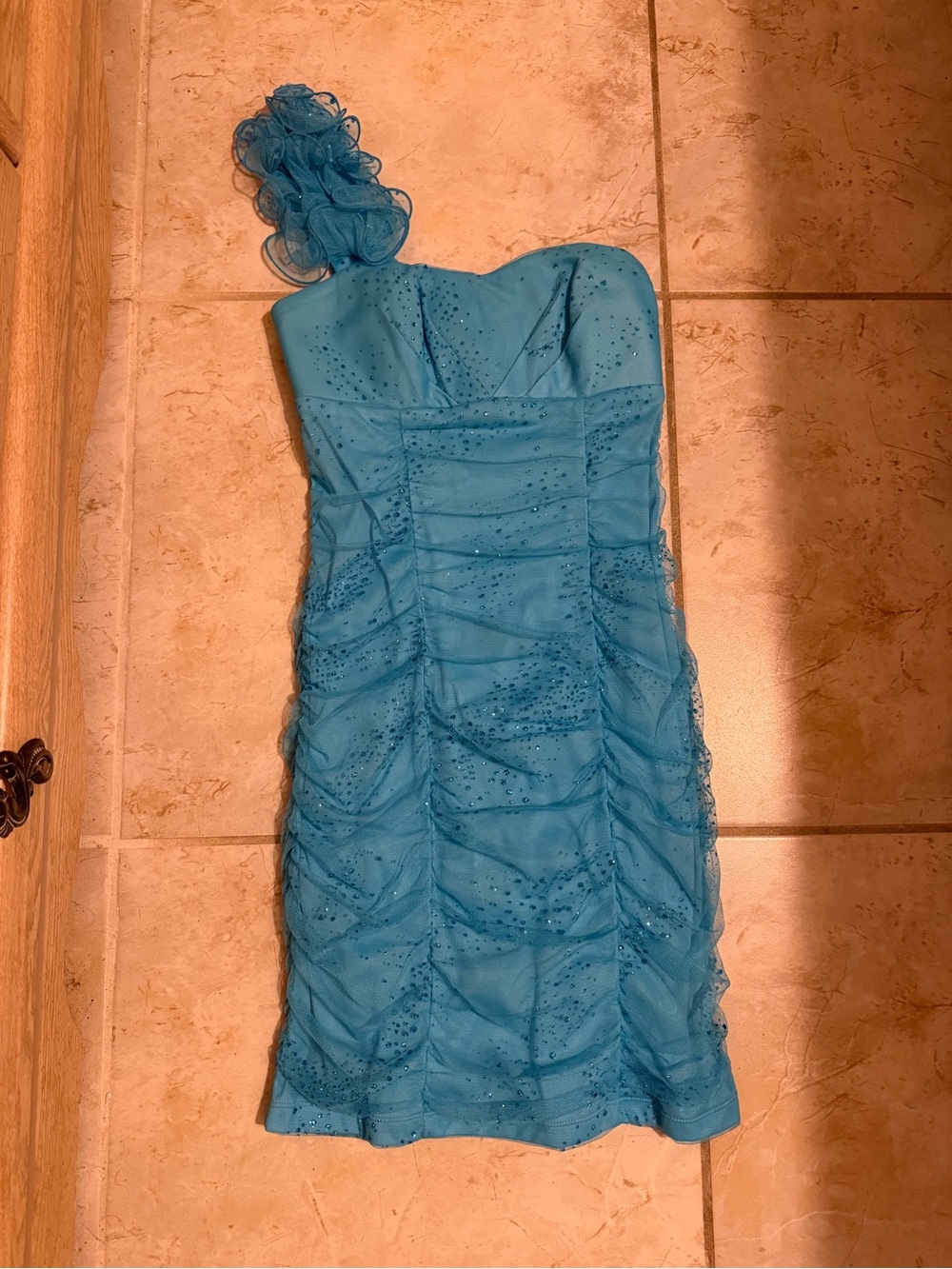 Strapless One-Shoulder Ruched Mini Dress in Turquoise